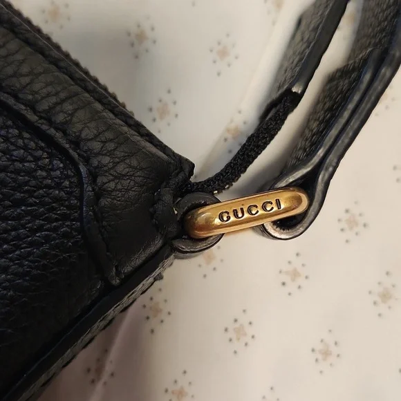 GUCCI black leather Half Moon shoulder bag - Picture 8 of 13